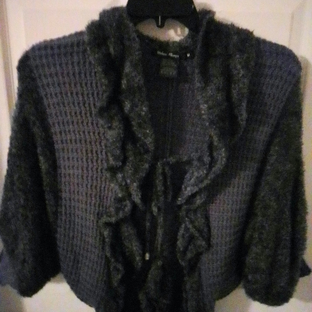 Women's cropped sweater from Urban mango size medium